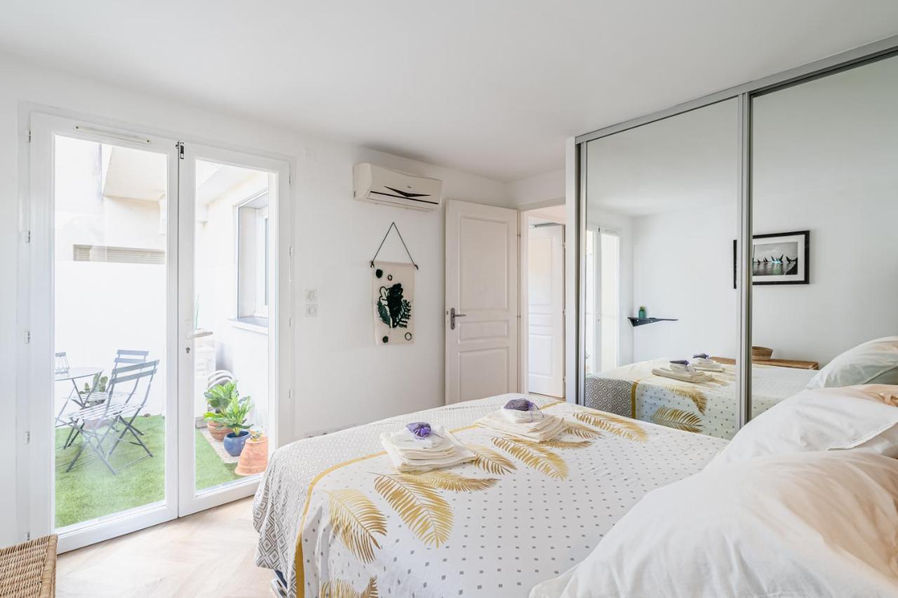 Le Capcanaille Par Dodo-A-Cassis Luaran gambar